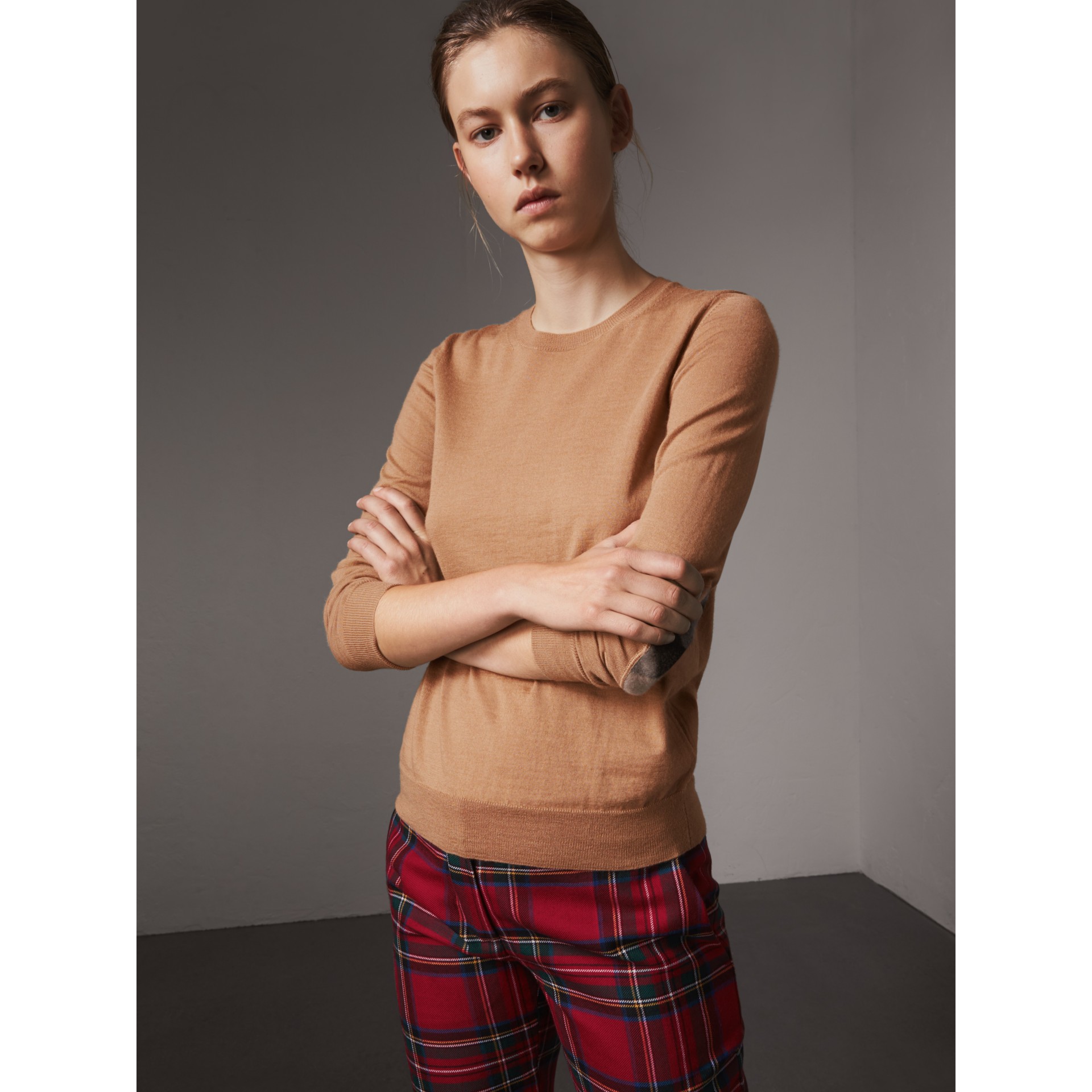 Pullover aus Merinowolle mit Karodetail (Camelfarben) Damen Burberry