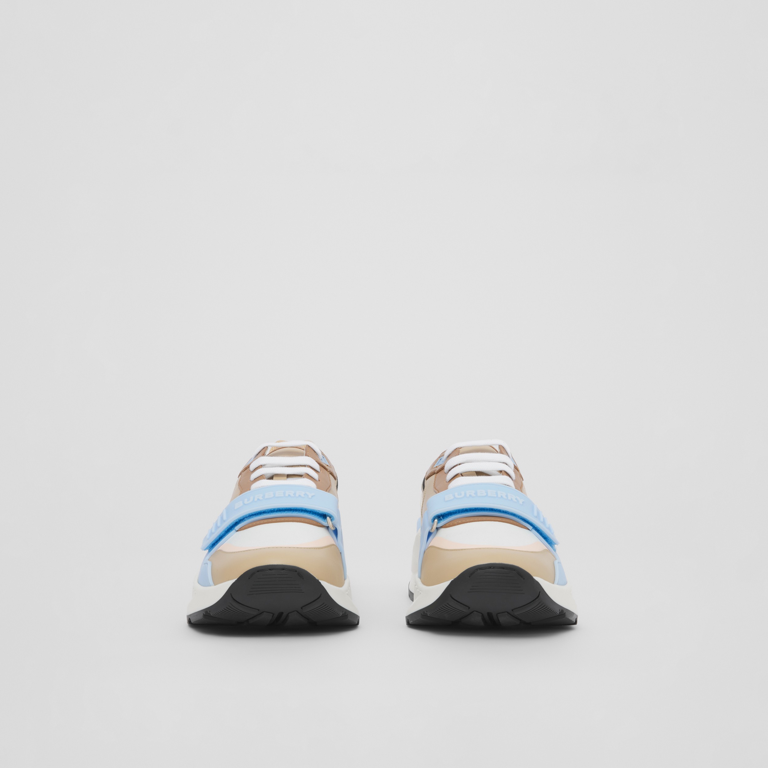 Sneaker in pelle, tela e cotone con motivo tartan (Azzurro Chiaro/fulvo Tenue) - Donna | Sito ufficiale Burberry® - 4