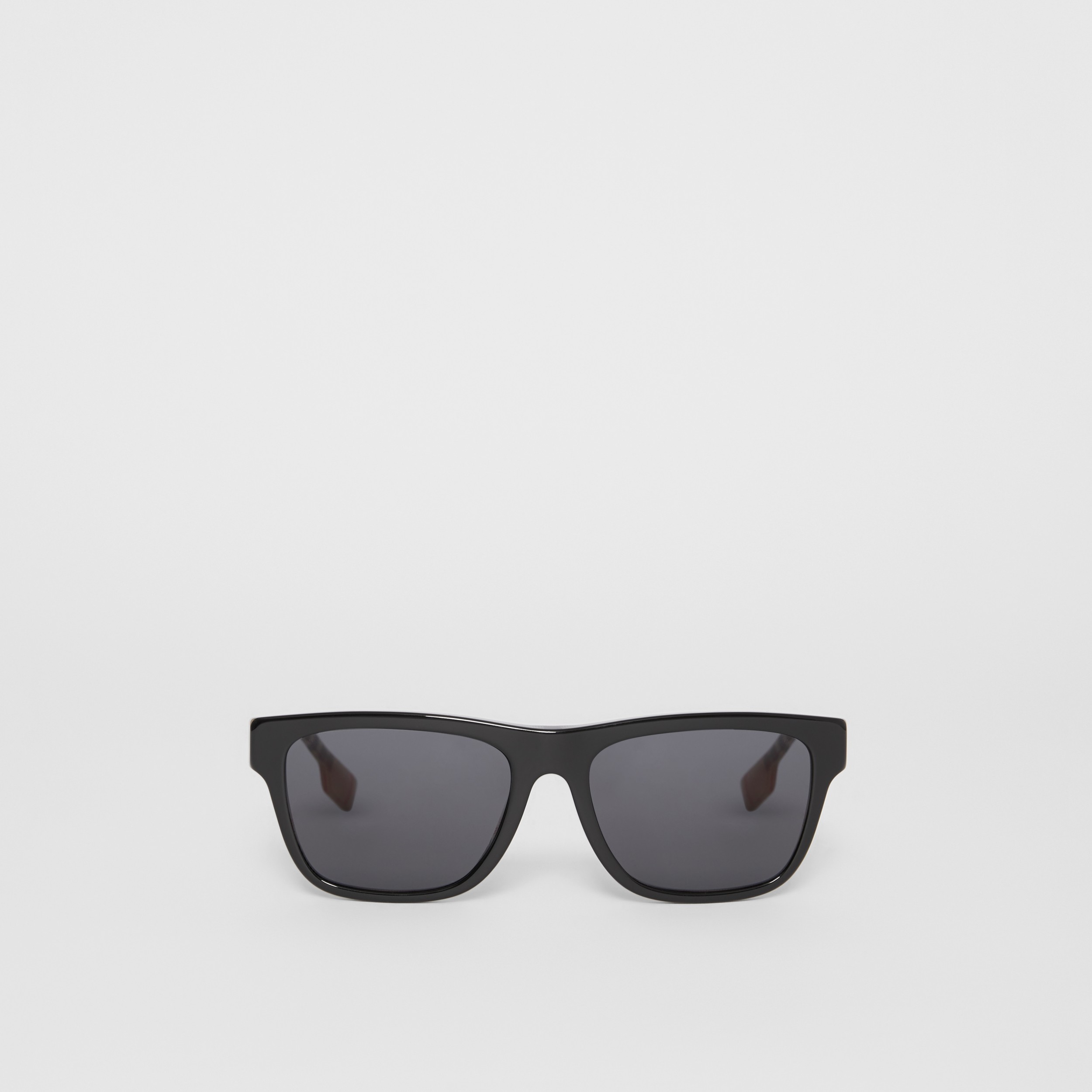 Vintage Check Detail Frame Sunglasses in Black/beige | Burberry®