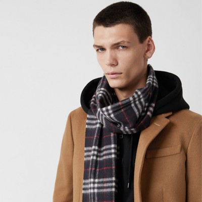 navy burberry scarf