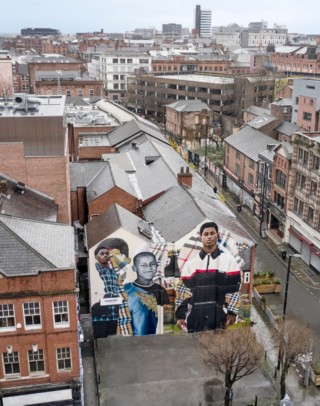 Burberry Supports Youth: The Mural Series | Official Burberry® Burberry Supports Youth: The Mural Series | Official Burberry®