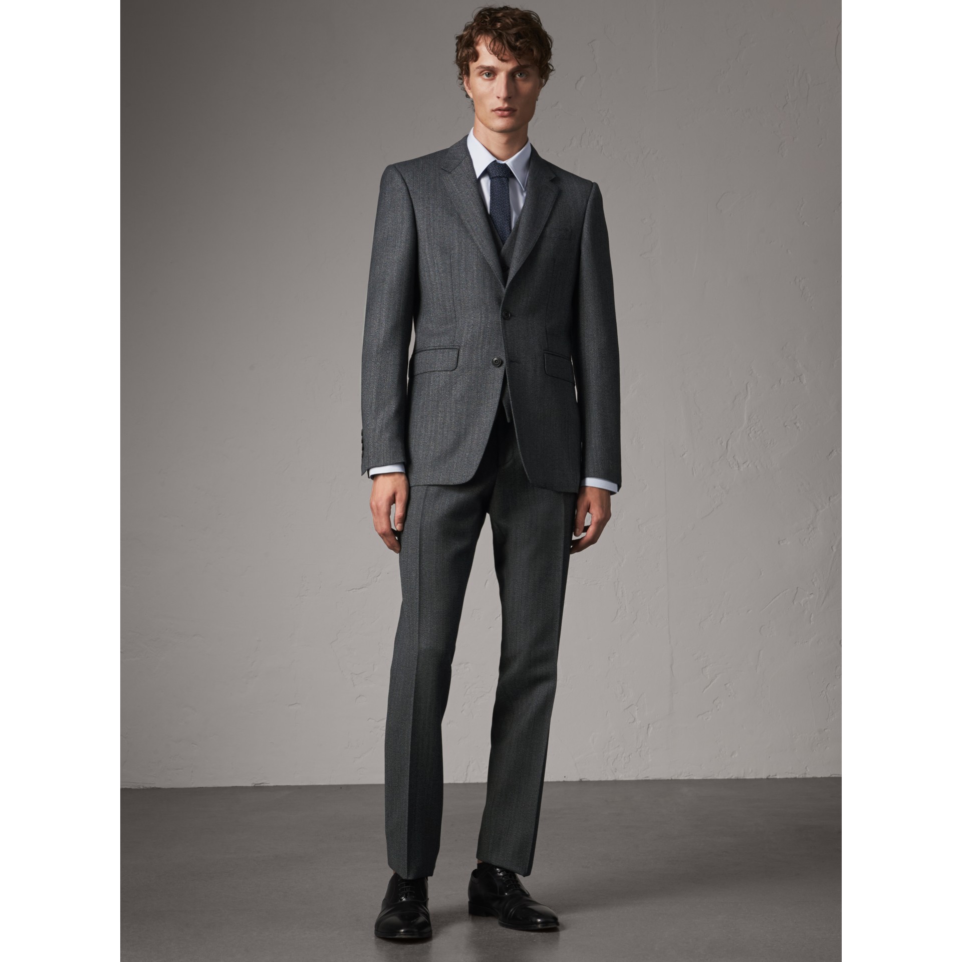 Modern Fit Wool Part-canvas Three-piece Suit in Charcoal - Men ...