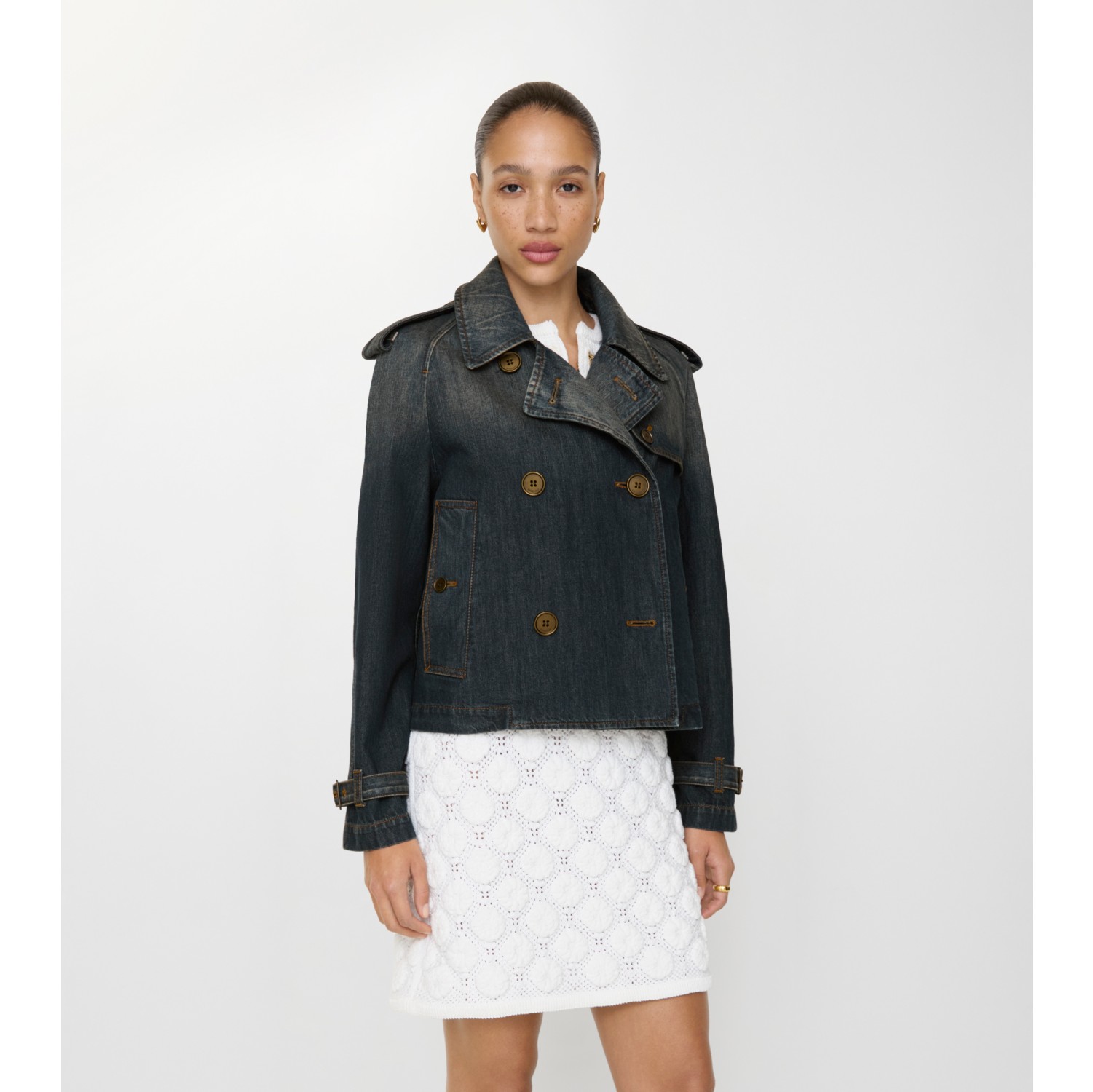 Cropped Denim Mayfair Trench Jacket in Mid blue - Women | Burberry® Official