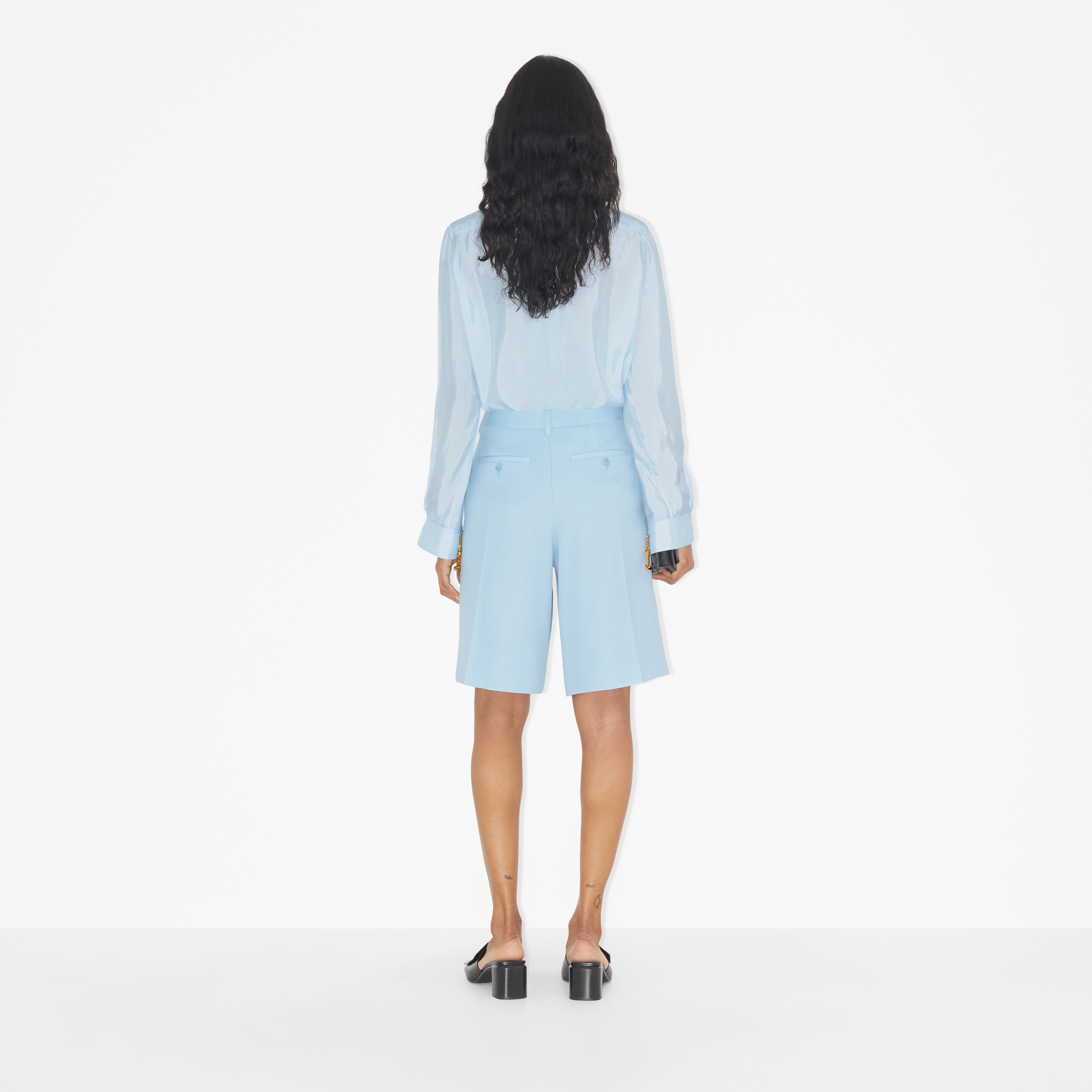 체인 링크 버튼 비스코스 블렌드 셔츠 (글래시어 블루) - 여성 | Burberry® - 4
