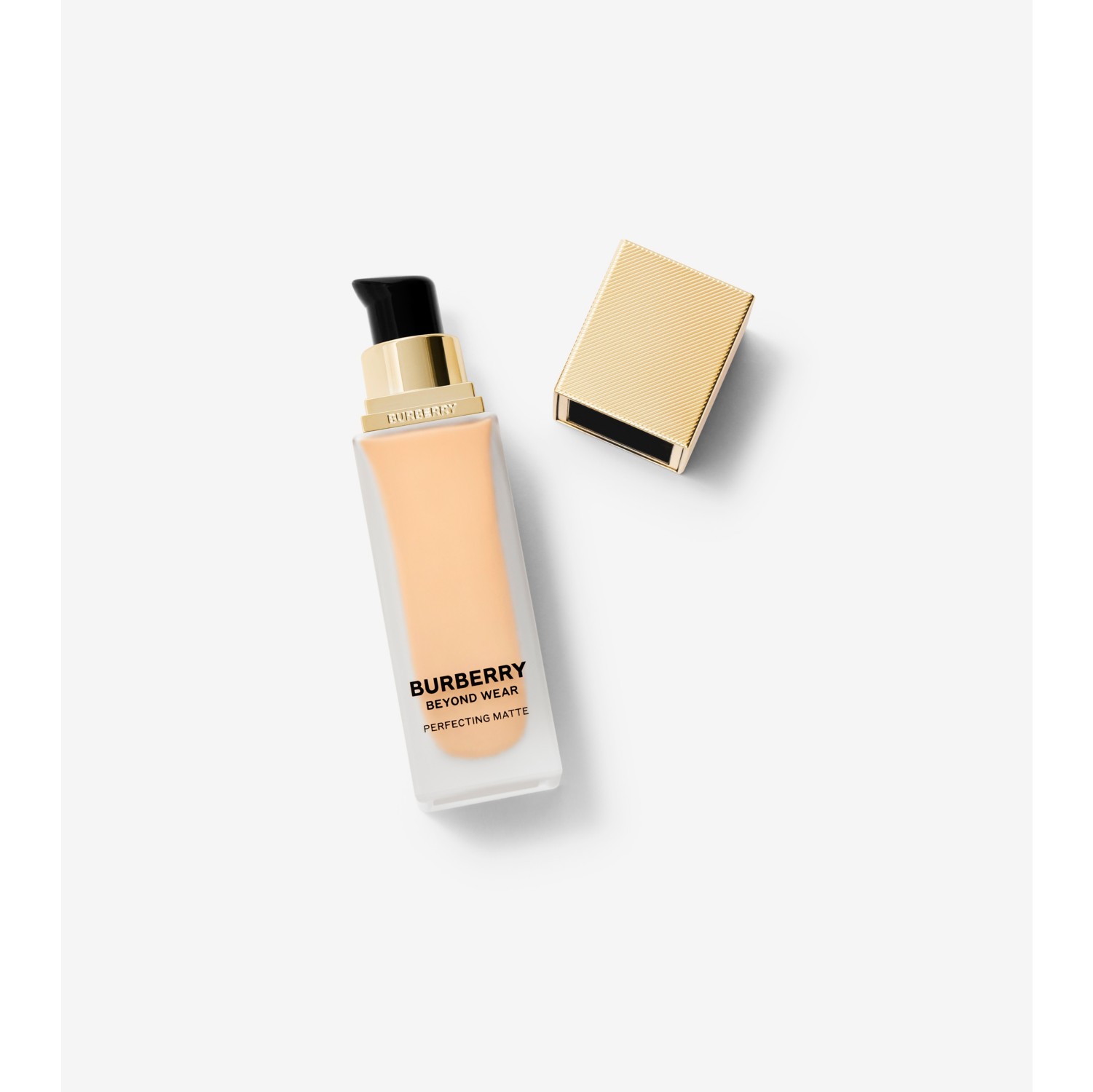 Beyond Wear Perfecting Matte Foundation – 20 Fair Warm