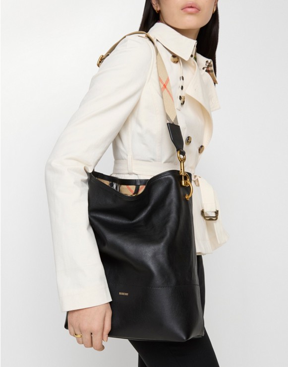 Medium B Clip Bucket Bag​