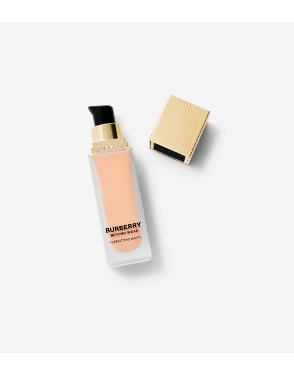 Burberry 1oz cashmere soft matte foundation opiniones hotsell