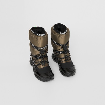 burberry ski boots