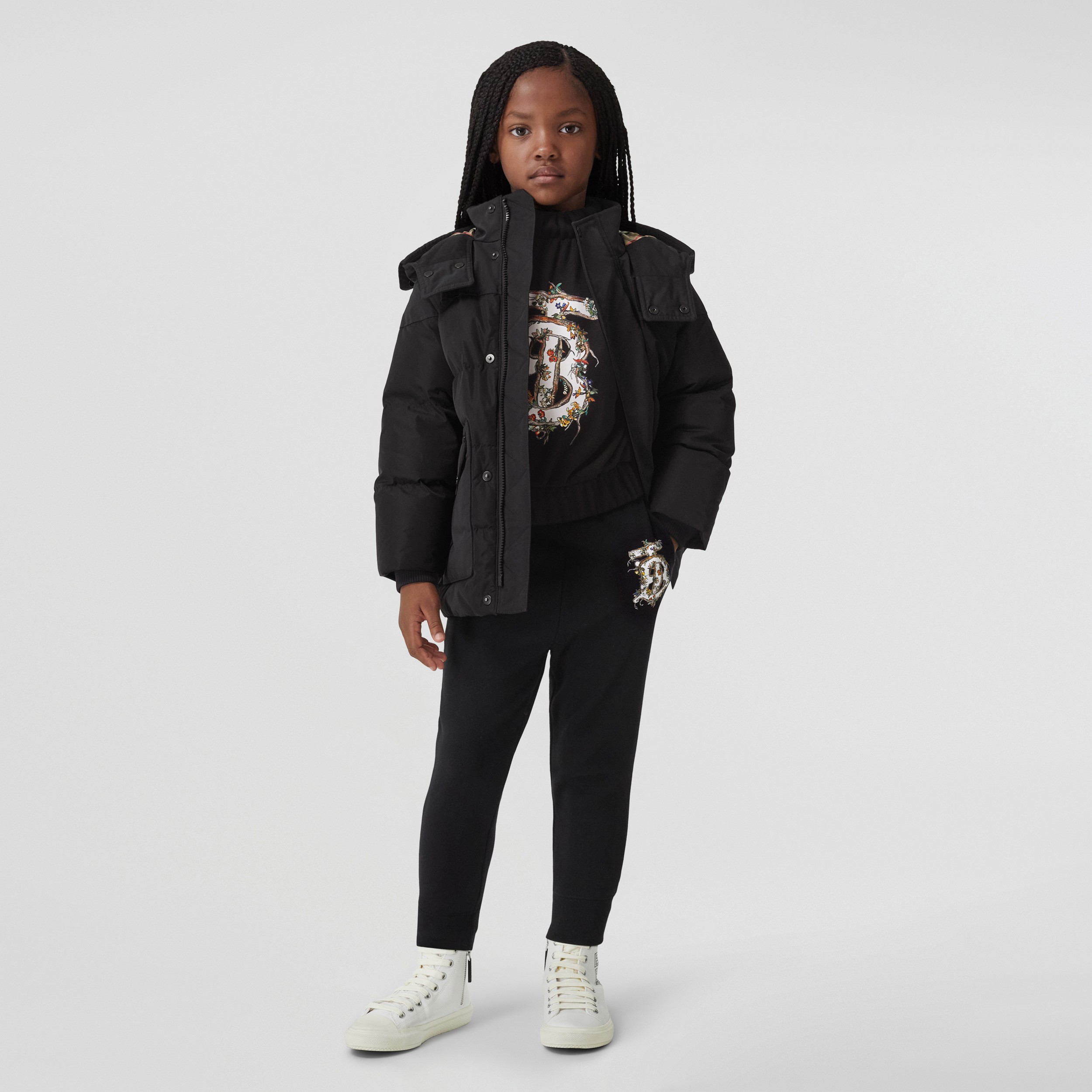 Horseferry Appliqué Hooded Puffer Coat in Black - Children | Burberry® Official - 4