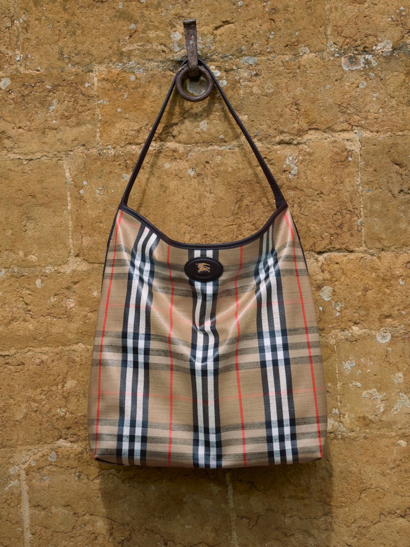 Highlands Shoulder Bag in colour Sand