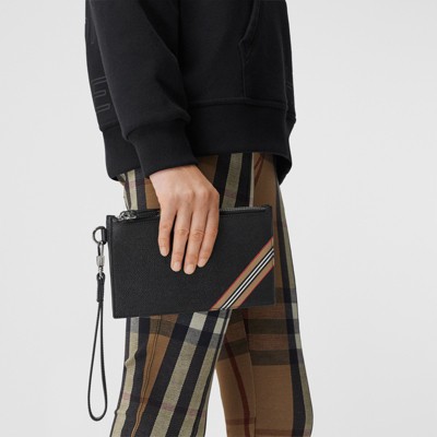 burberry zip pouch