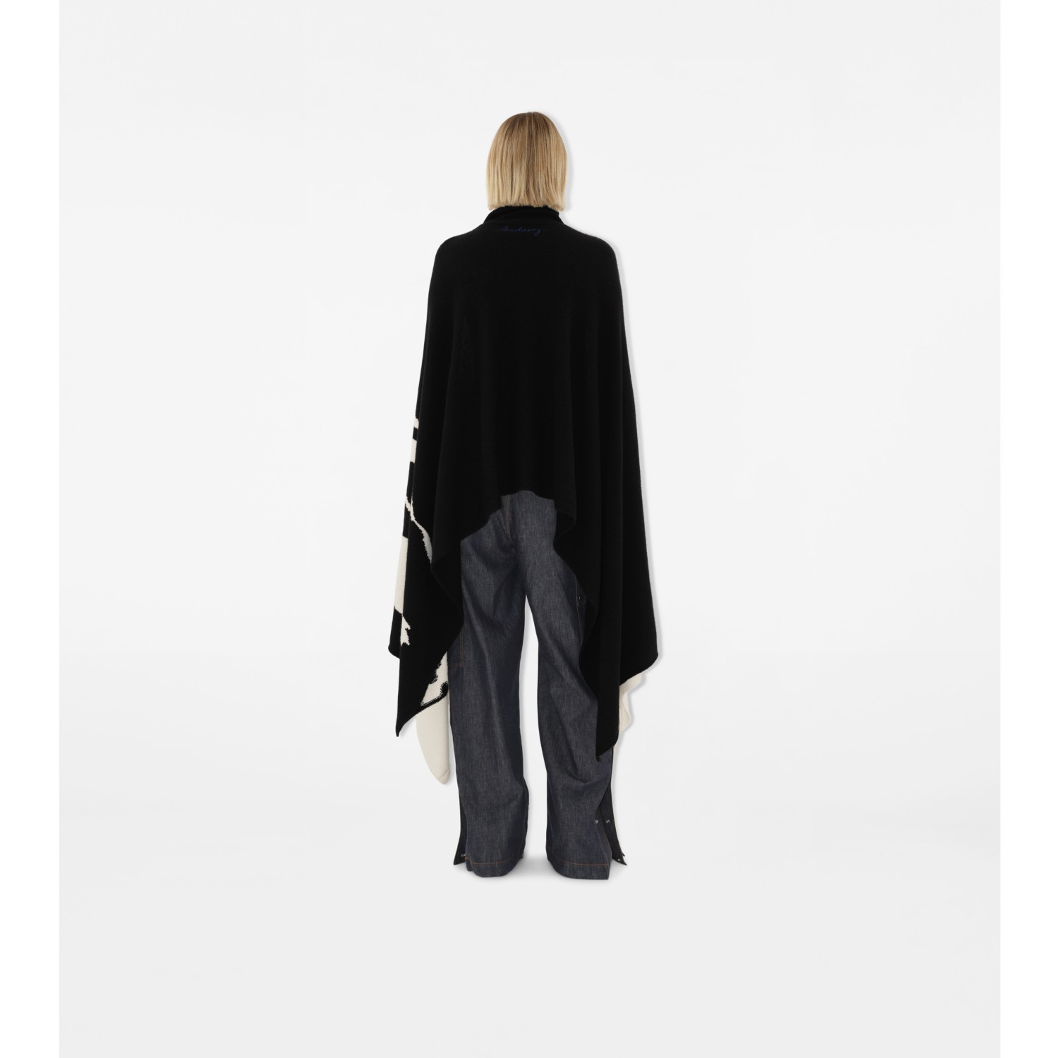 Mantella in cashmere con EKD