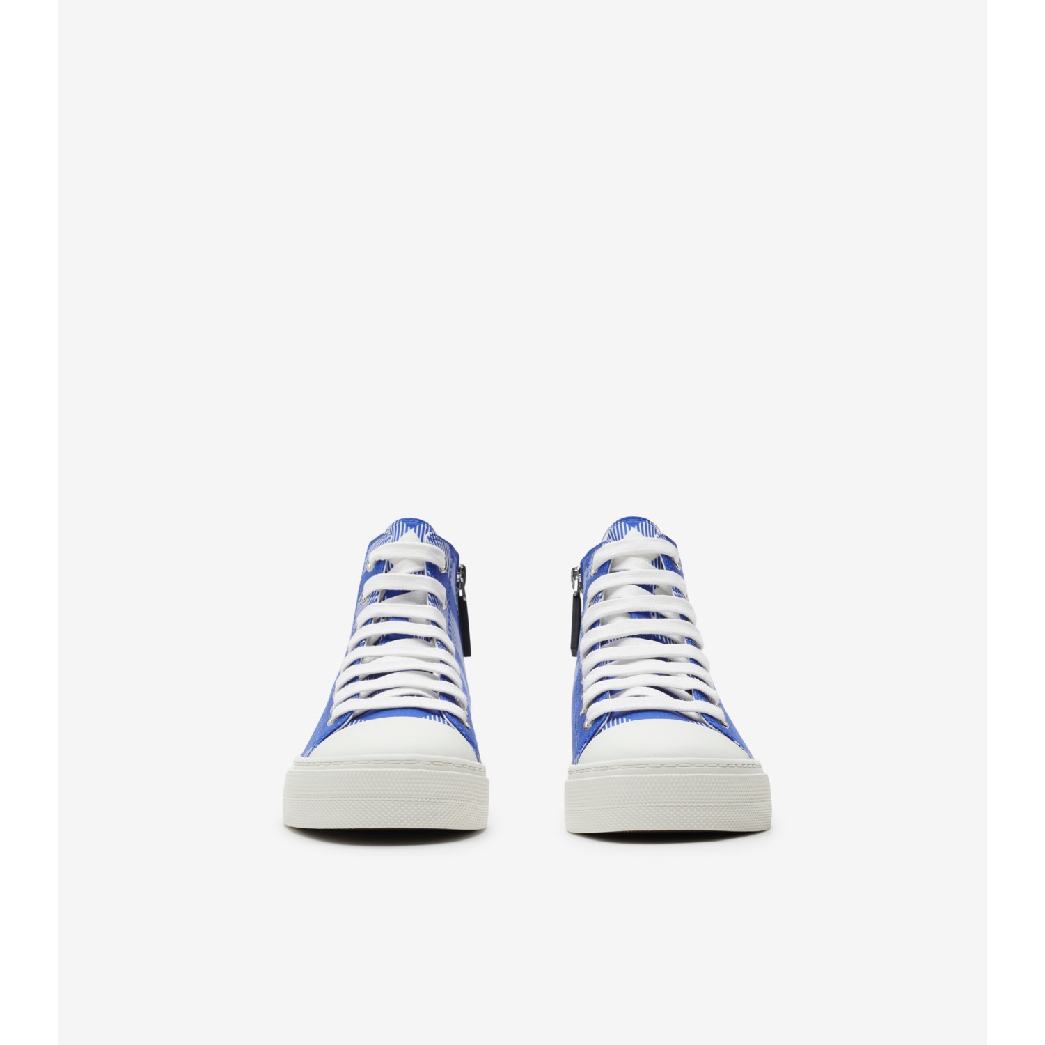 Burberry x 2025 converse all star