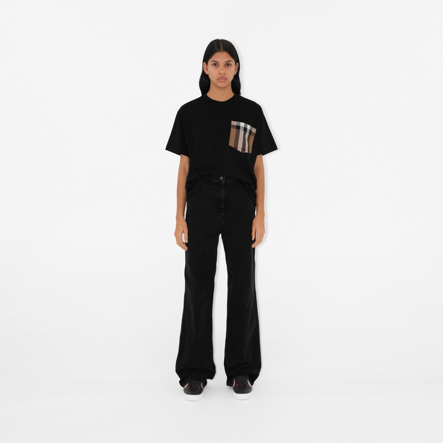 チェックポケット コットンTシャツ (ブラック) - ウィメンズ チェックポケット コットンTシャツ (ブラック) - ウィメンズ