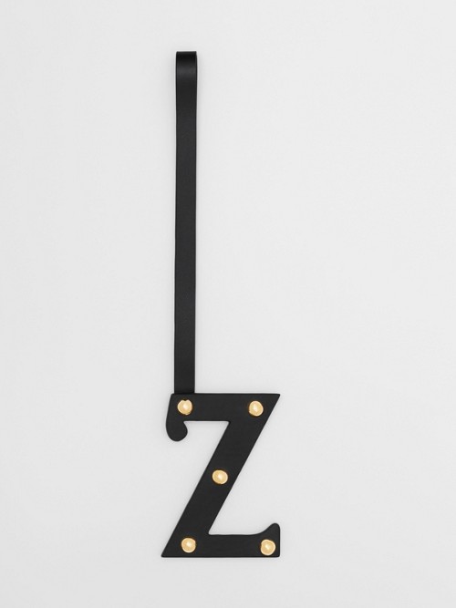BURBERRY Z 字母铆钉皮革吊饰