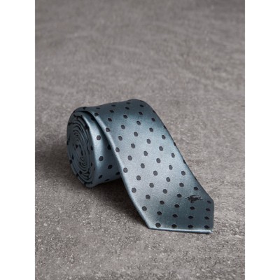 burberry polka dot tie