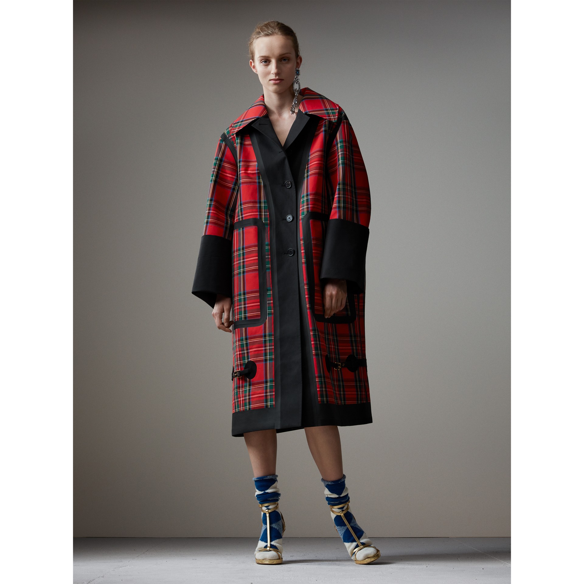 Tartan Bonded Cotton Seam-sealed Oversized Car Coat in Black - Women ...