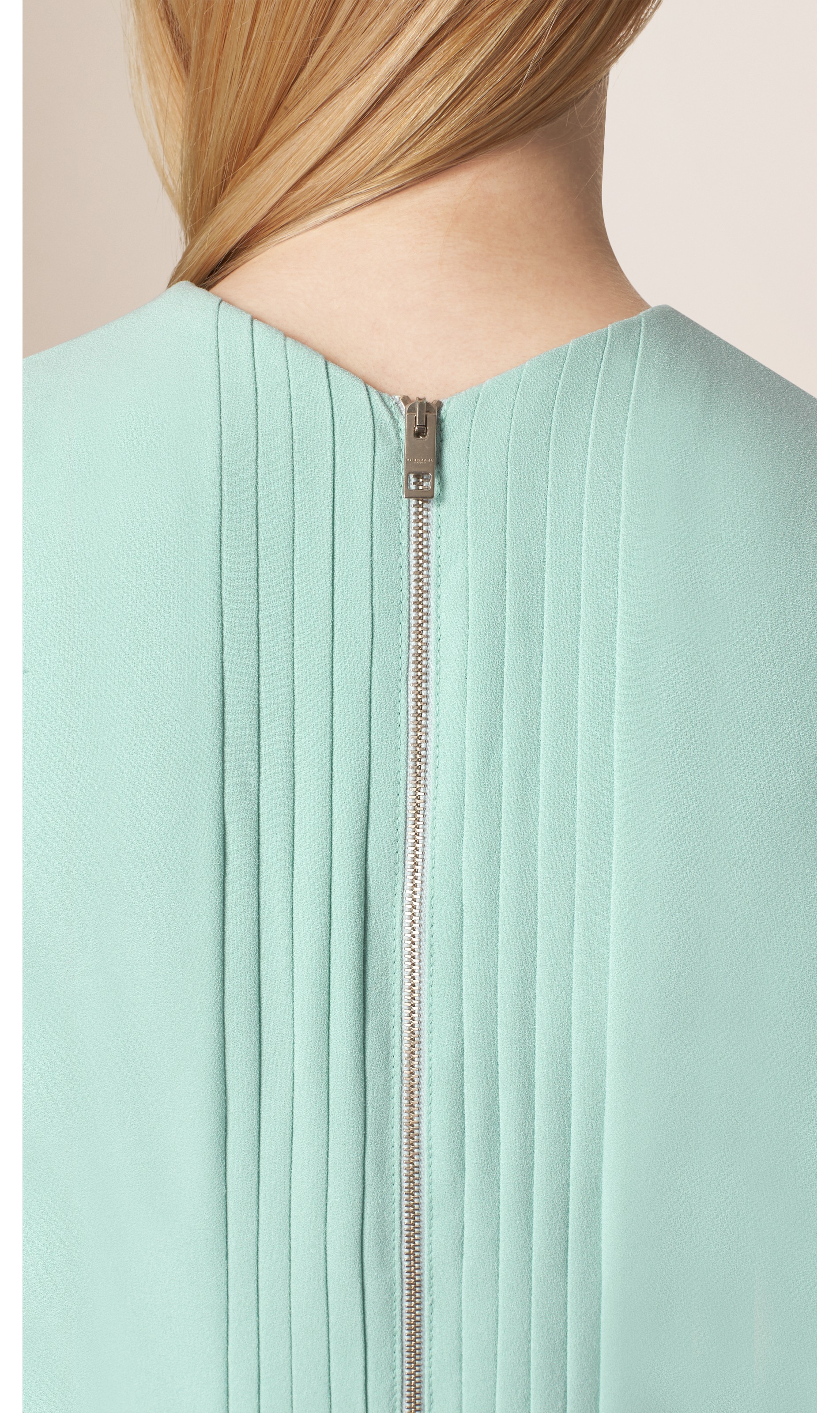 低腰连衣裙 (浅青绿色) - 女士 | burberry 博柏利