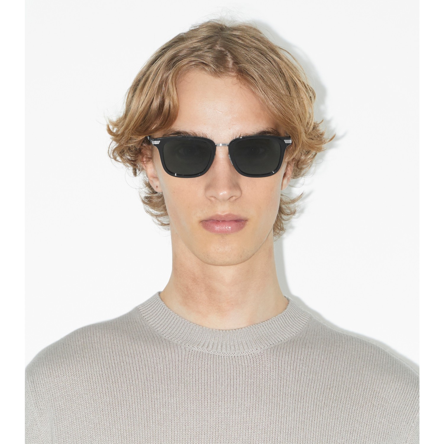 Burberry store clubmaster sunglasses