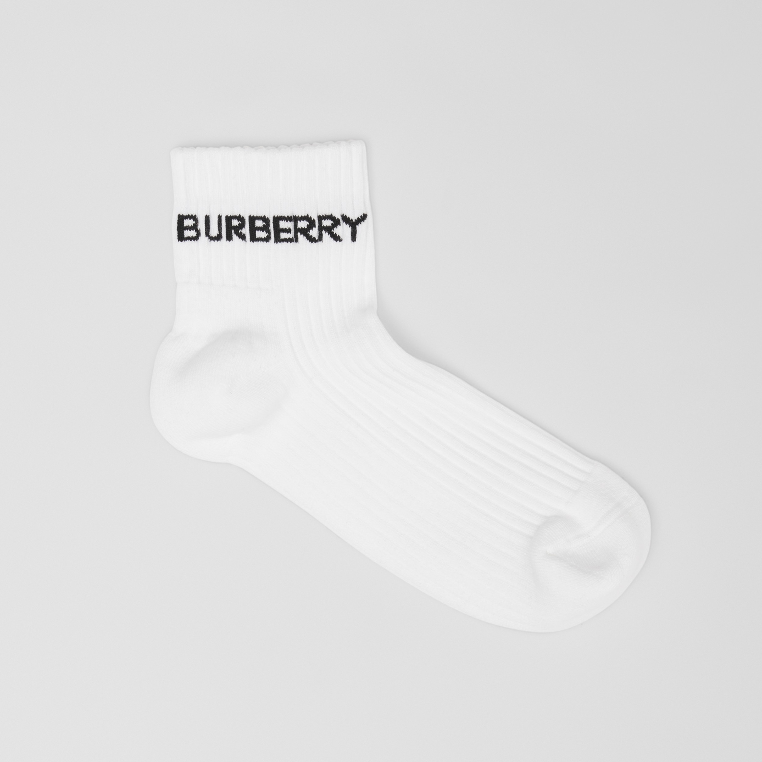 Logo Intarsia Cotton Blend Ankle Socks in White | Burberry® Official