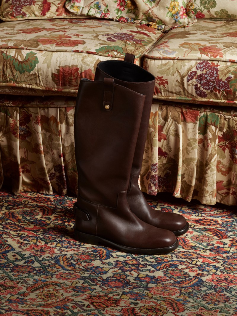 Product shot of the Burberry Leather Cavalier Boots in colour Treacle brown, from the Winter Runway Collection