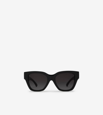 Heritage Square Sunglasses in Black - Women | Burberry® Official