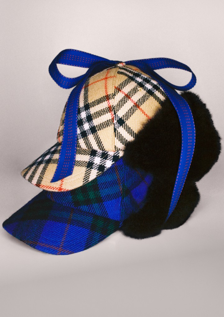 92B83A35-35E9-482F-B4B6-