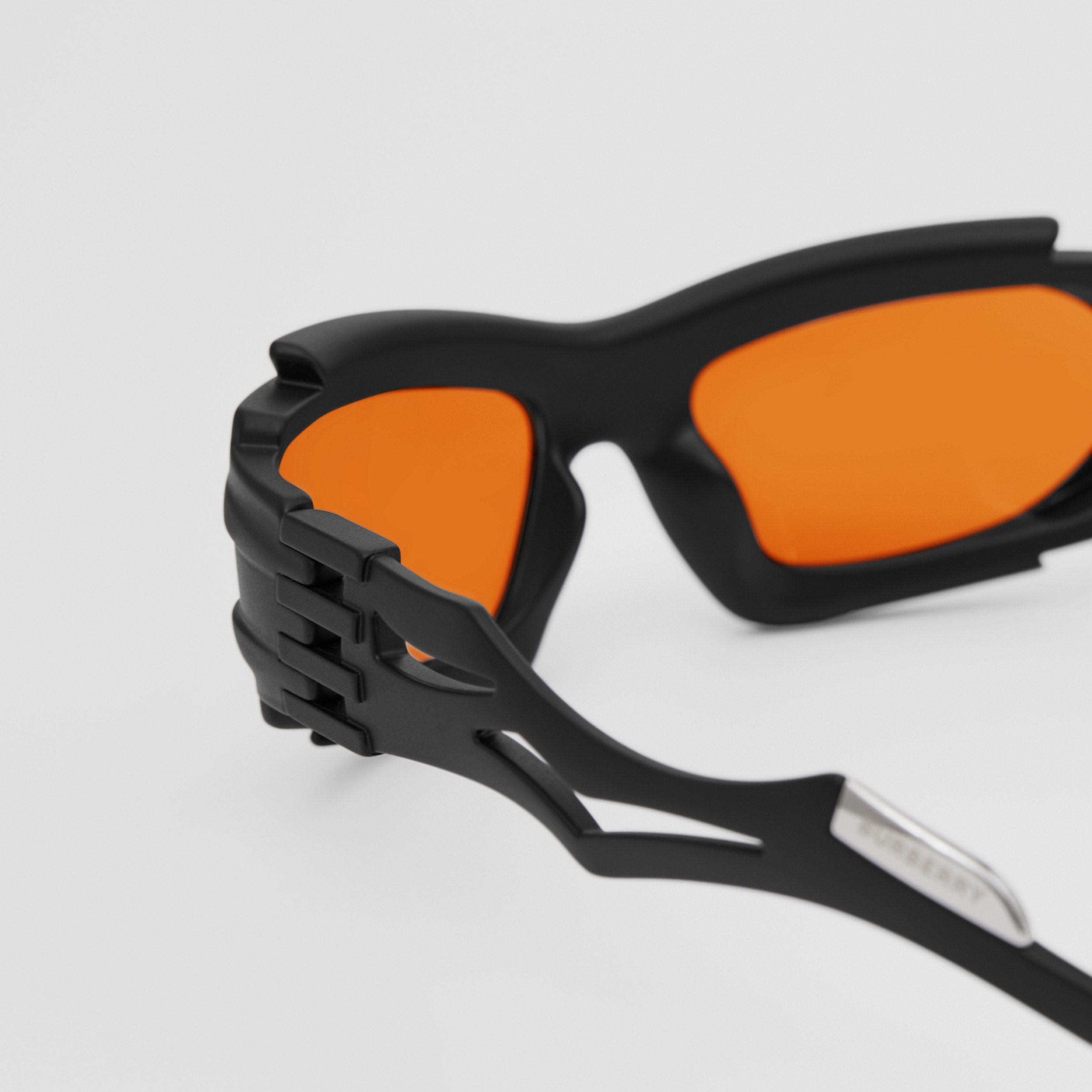 Geometric Frame Marlowe Sunglasses in Black/orange | Burberry® Official - 2