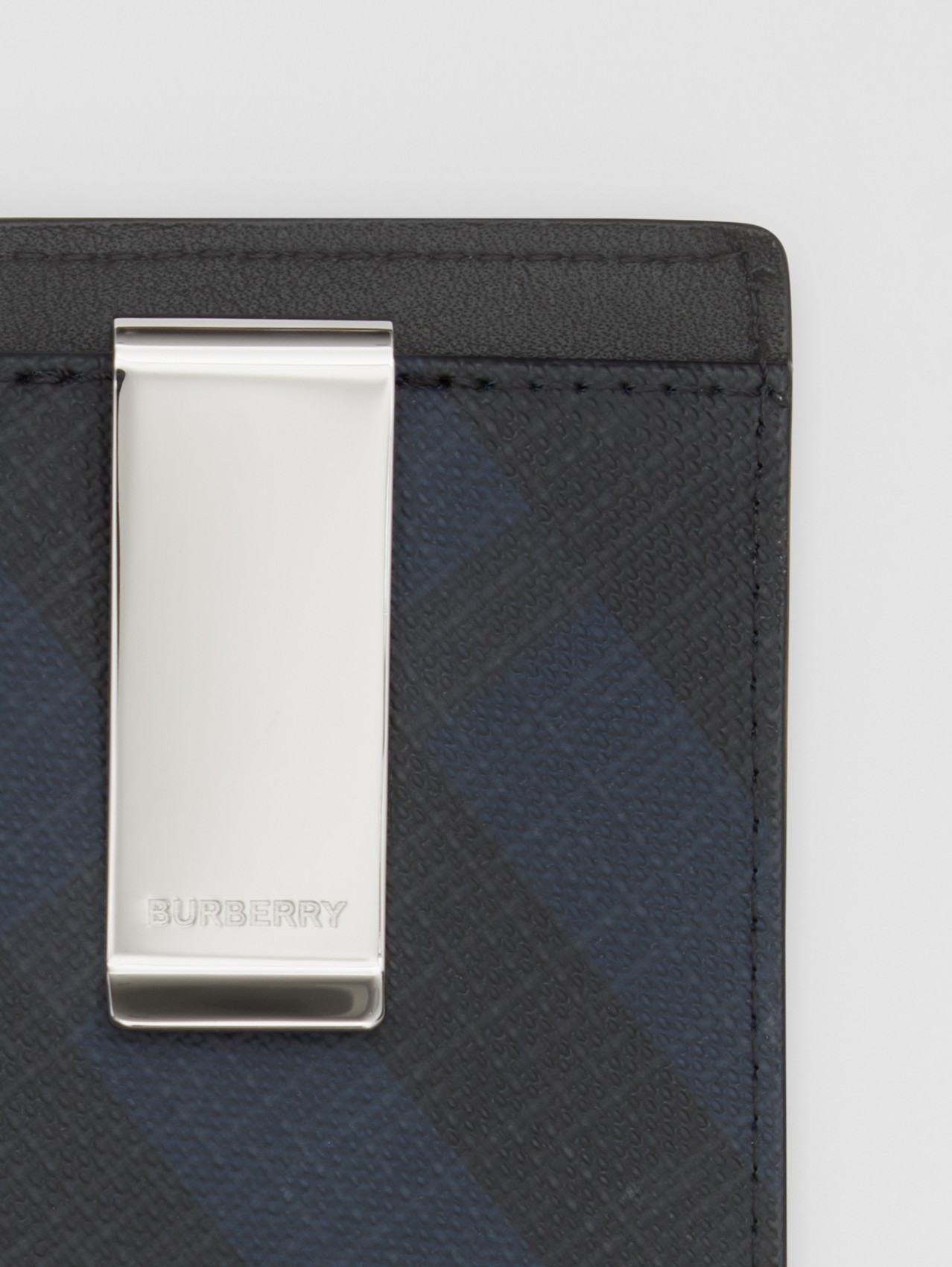 London Check and Leather Money Clip Card Case in Navy