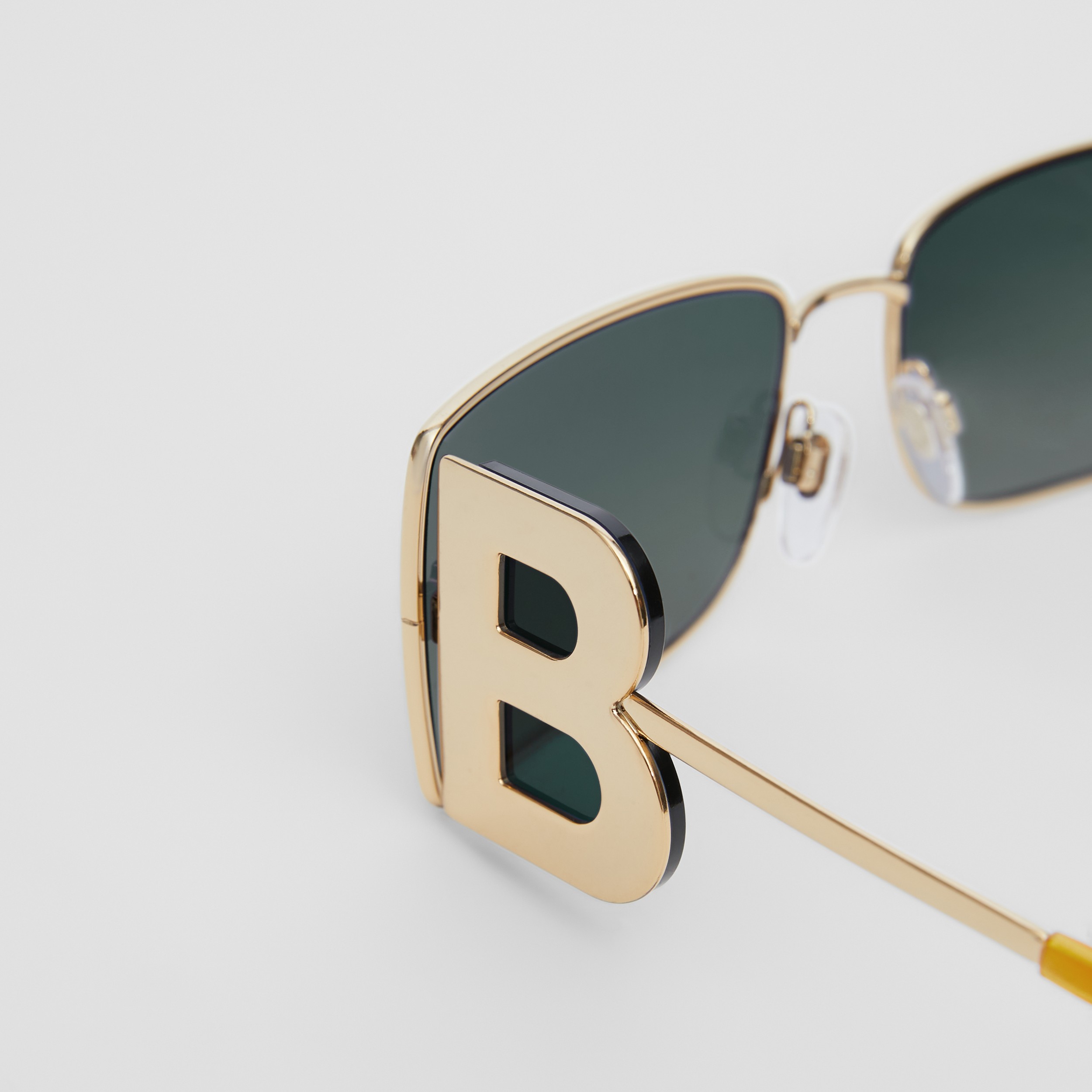 tienda de comestibles Retener campeón Gafas de sol con montura rectangular y detalle de letra B (Carey) |  Burberry® oficial