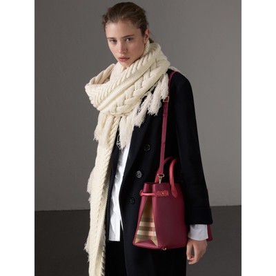 burberry fur scarf