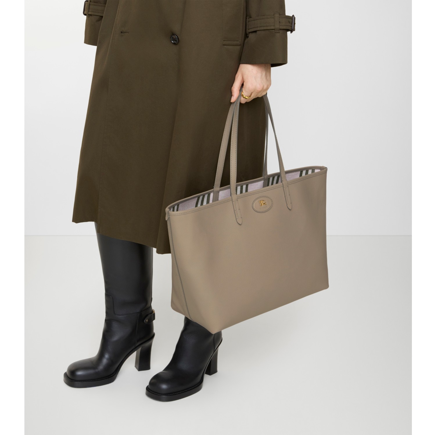 Medium Reversible Bloomsbury Tote​