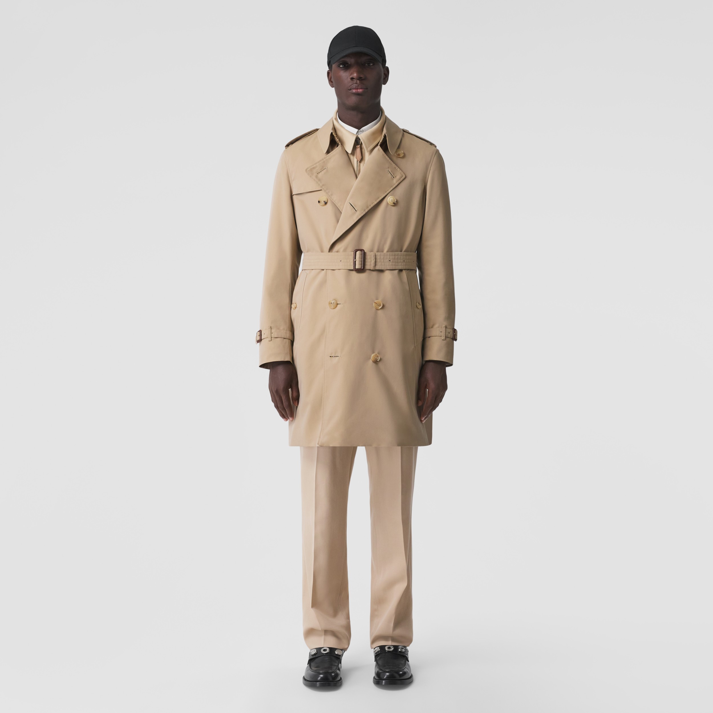 The Mid length Chelsea Heritage Trench Coat in Honey Men Cotton