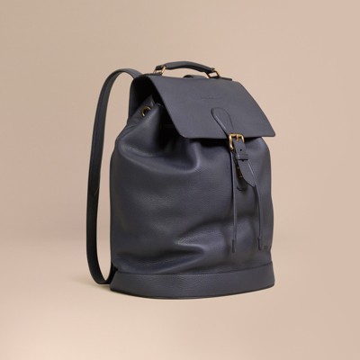 Grainy Leather Backpack Dark Pewter Blue | Burberry