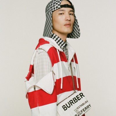 small horseferry print quilted lola bag