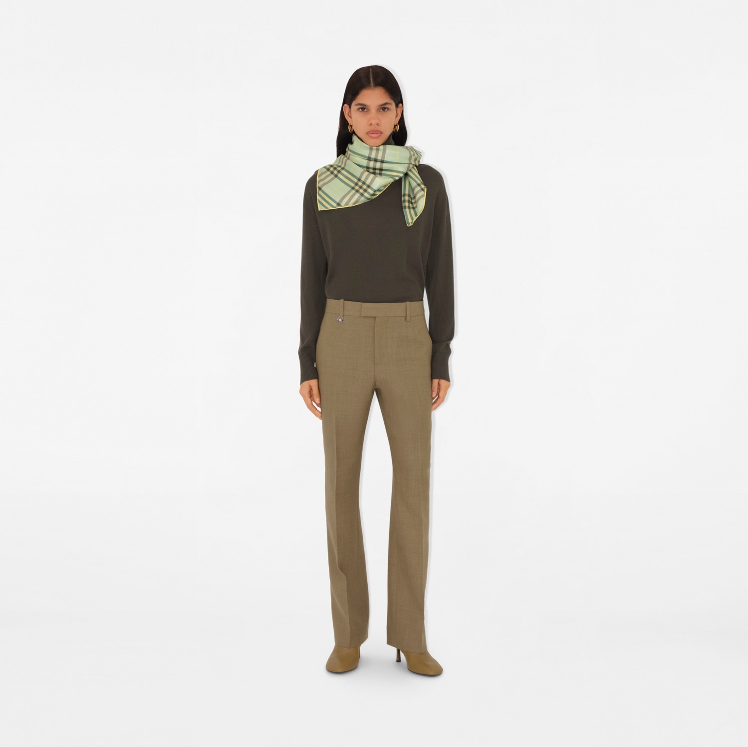 チェック シルクスカーフ (ブリーズ) | Burberry®公式サイト チェック シルクスカーフ (ブリーズ) | Burberry®公式サイト