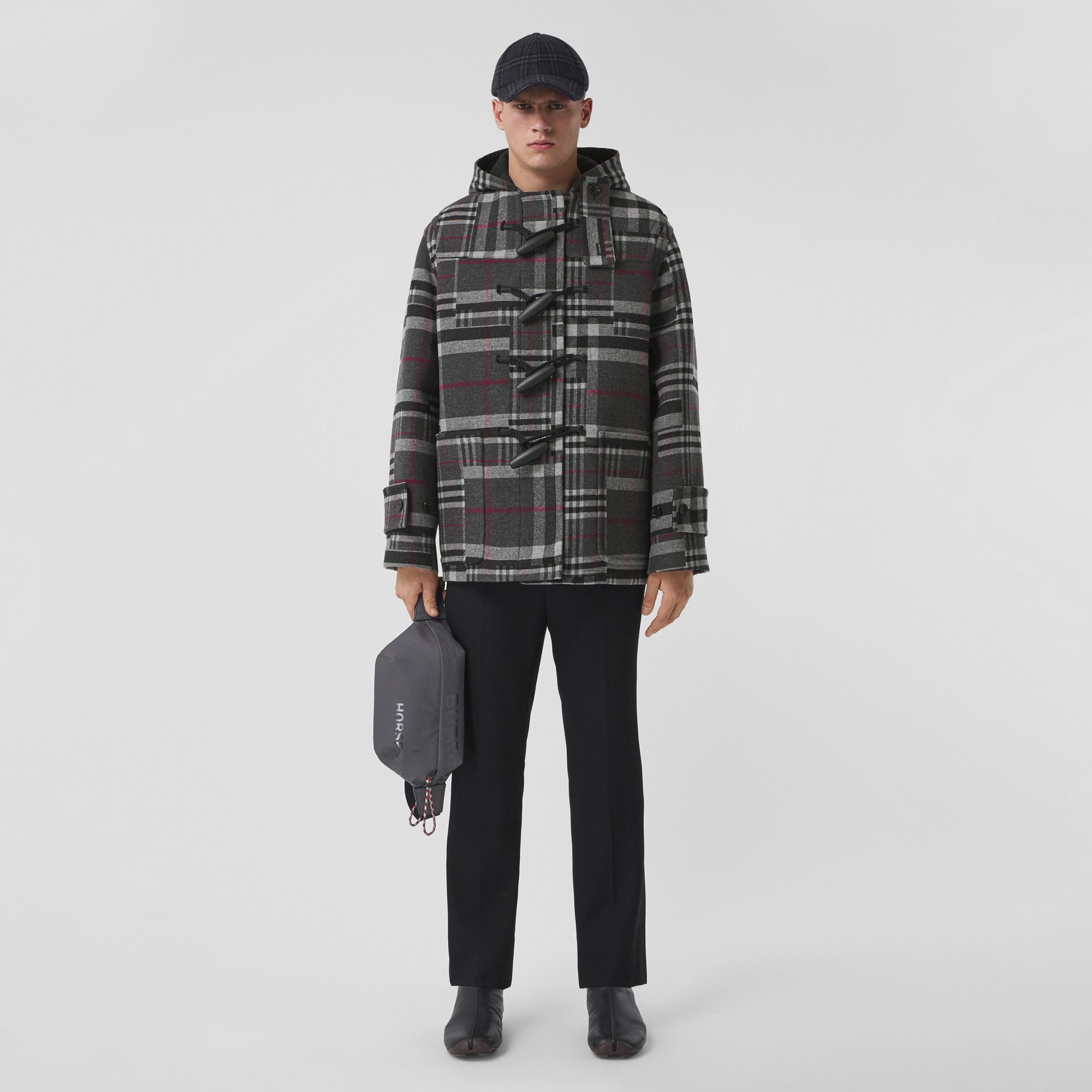 Duffle-coat à capuche oversize en laine et cachemire check (Anthracite) - Homme | Site officiel Burberry® - 1