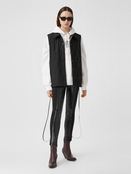 BURBERRY Diamond Quilted Gilet