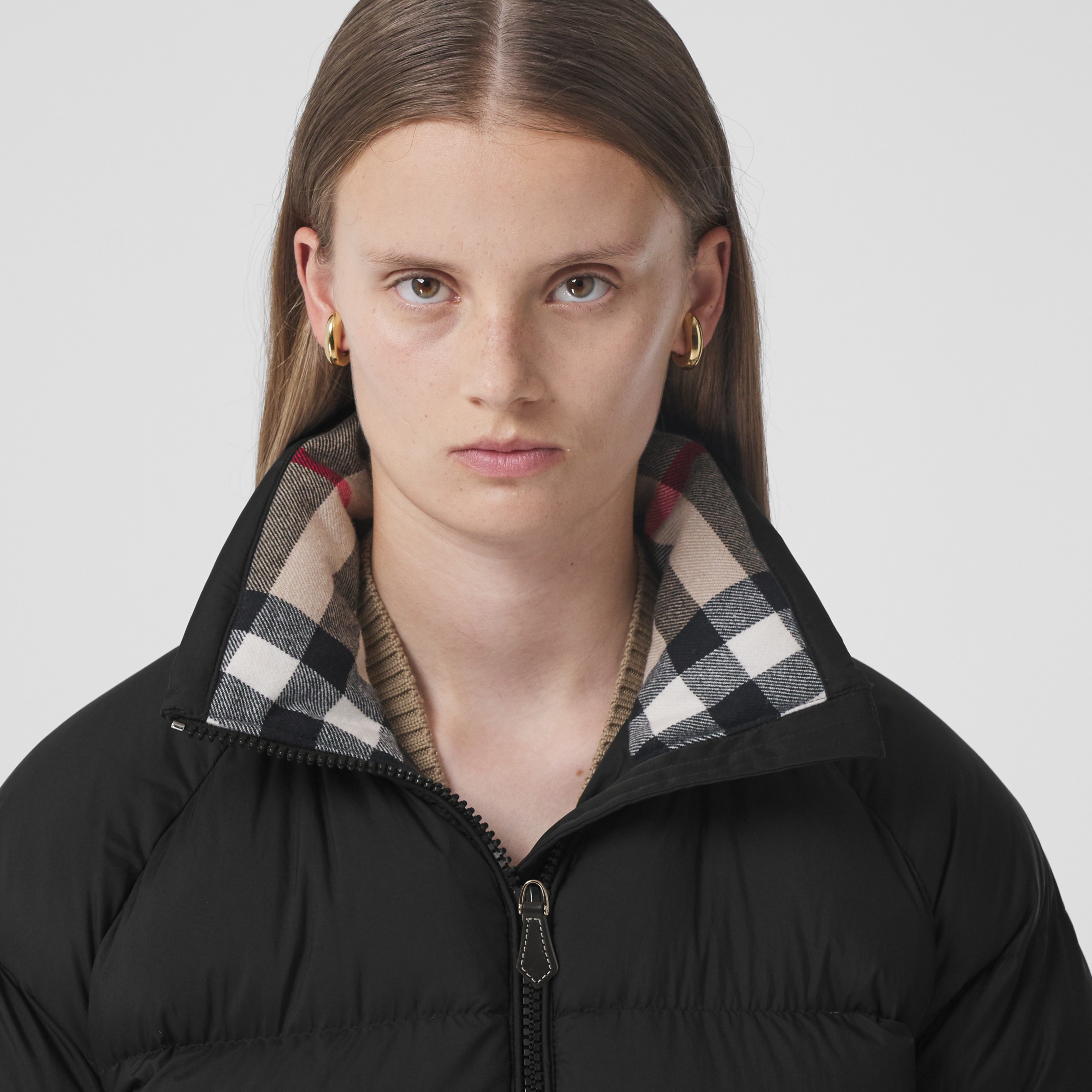 Пуховая куртка со съемным капюшоном (Черный) - Для женщин | Официальный ...