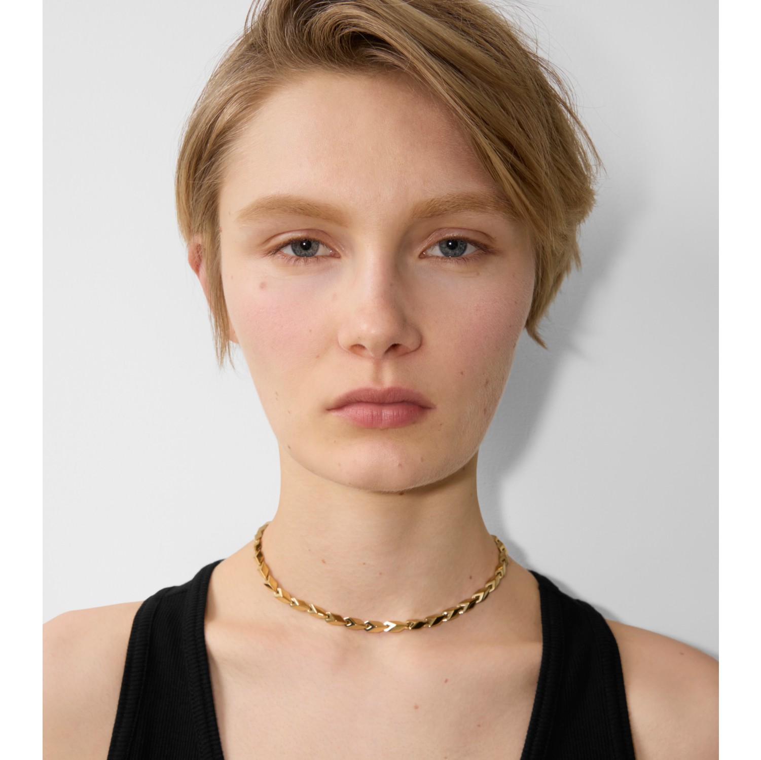 Hollow Cuban Chain Necklace in Gold Women Burberry Official