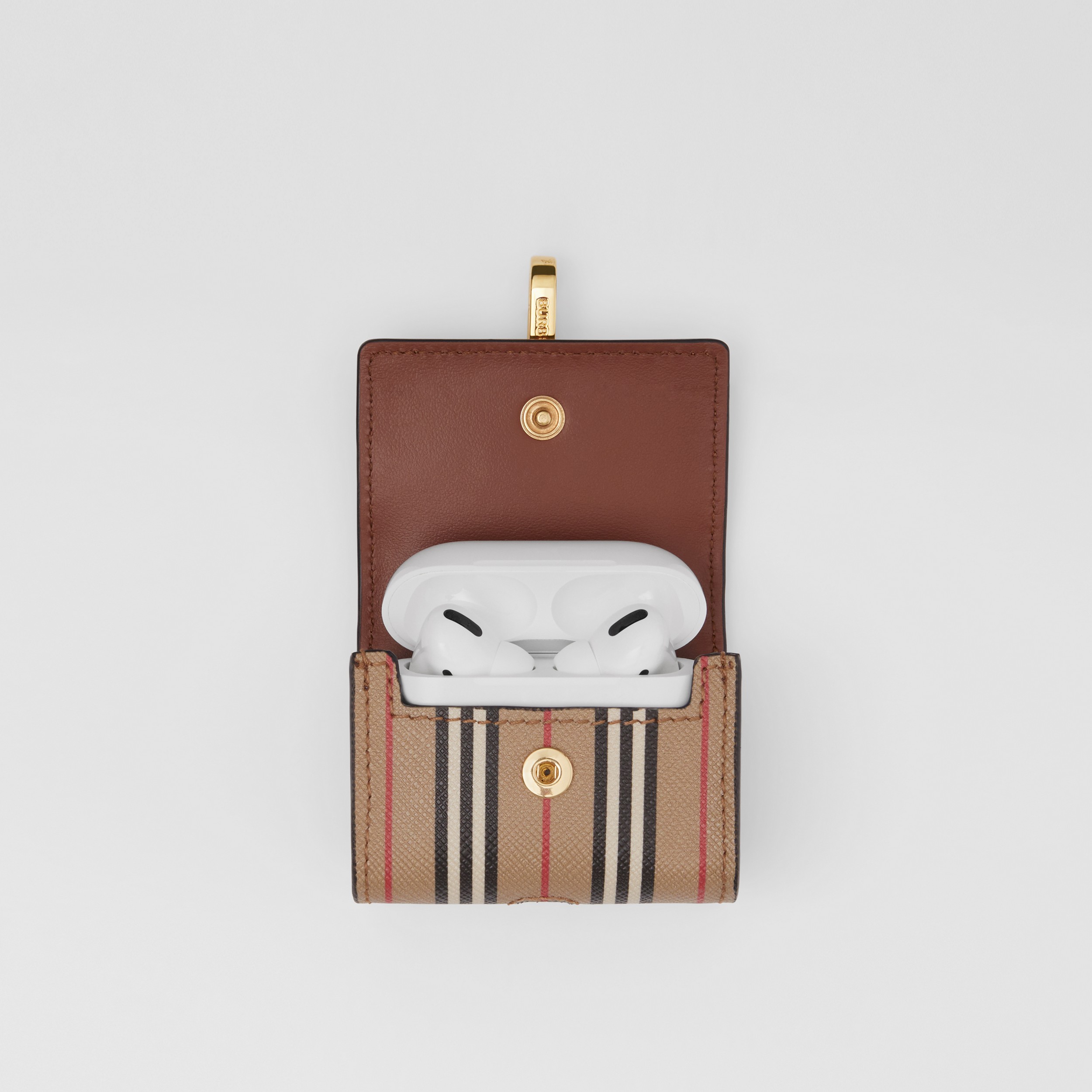 アイコンストライプ AirPods Proケース (アーカイブベージュ) | Burberry®公式サイト アイコンストライプ AirPods Proケース (アーカイブベージュ) | Burberry®公式サイト