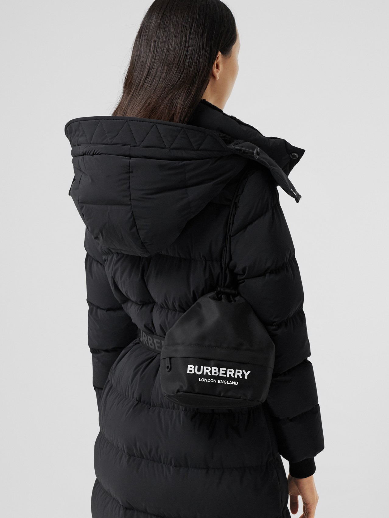 Нейлоновая сумка на завязках с логотипом Burberry in Черный