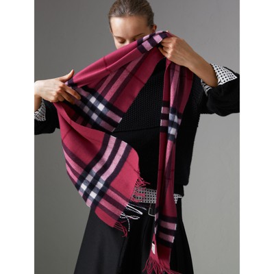 hot pink burberry scarf