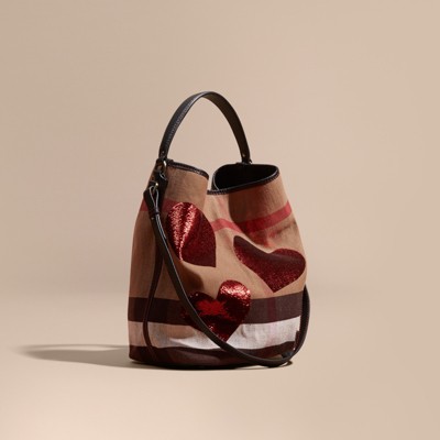 the medium ashby in canvas check and leather