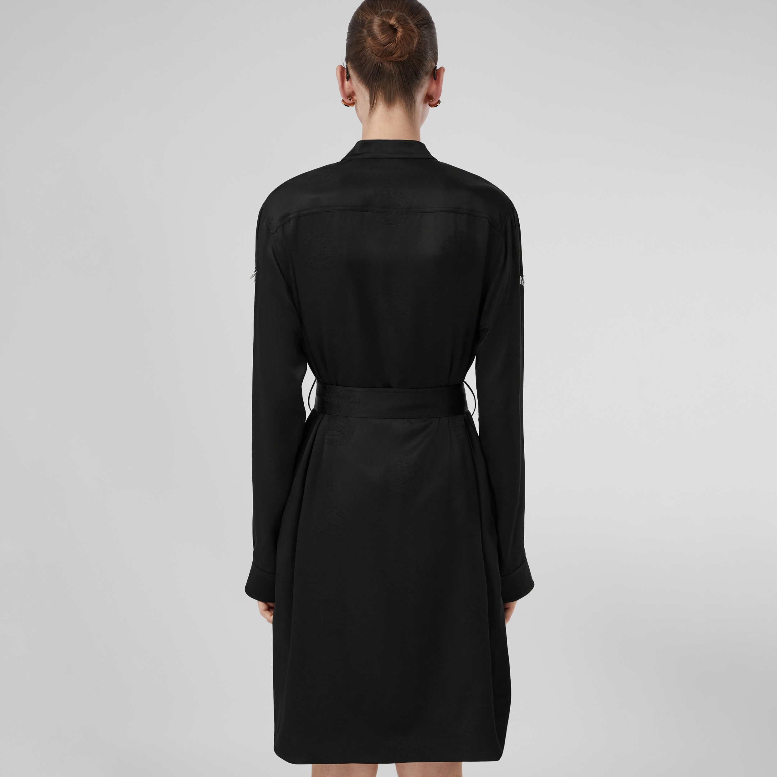 马术骑士装饰束腰设计丝缎衬衫式连衣裙 (黑色) - 女士 | Burberry® 博柏利官网 - 3