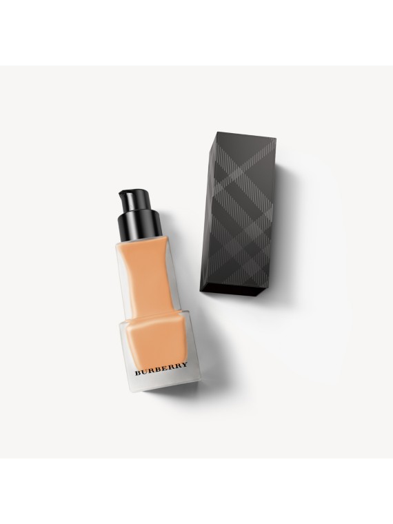 Matte Glow Liquid Foundation – 60 Medium Warm