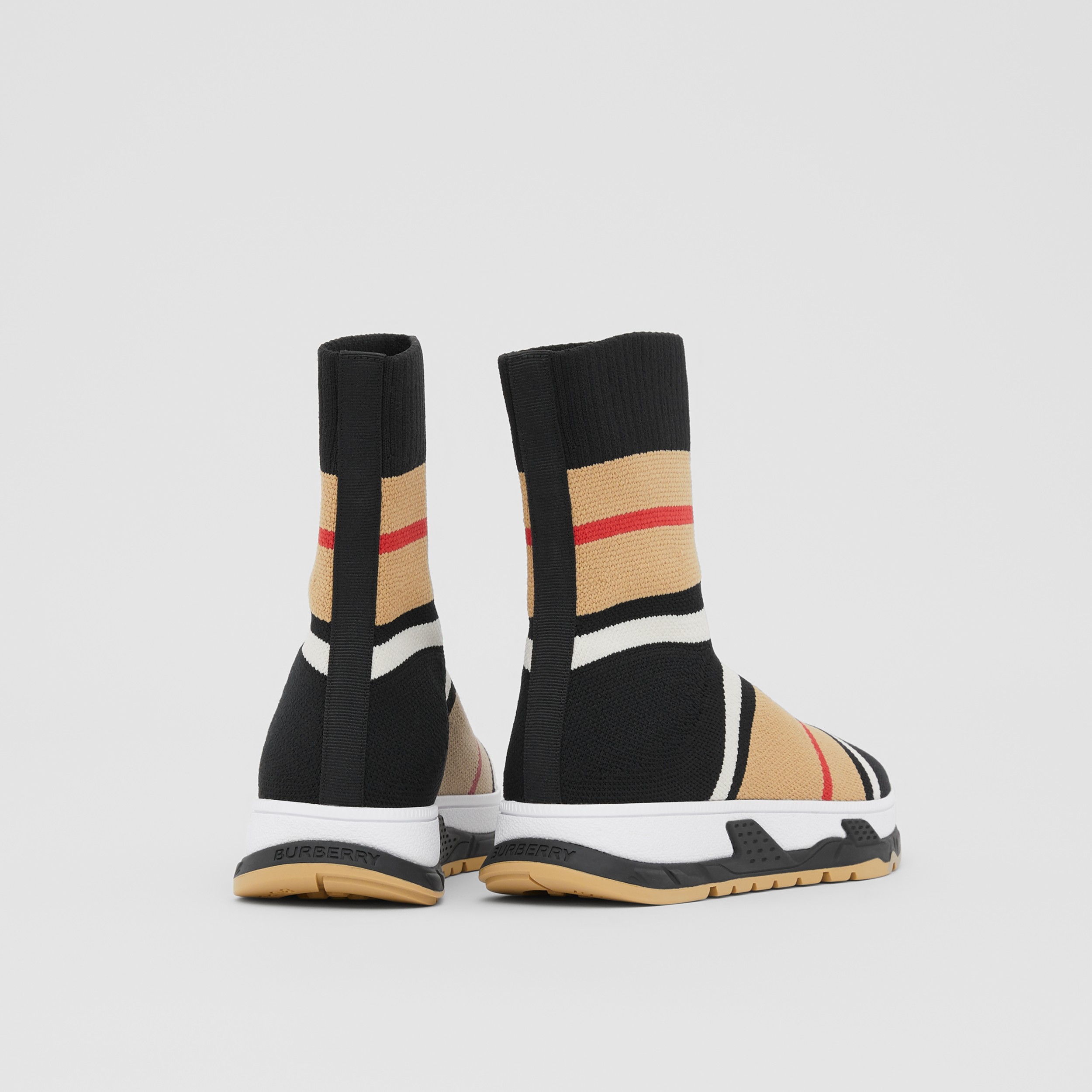 socks with sneakers style