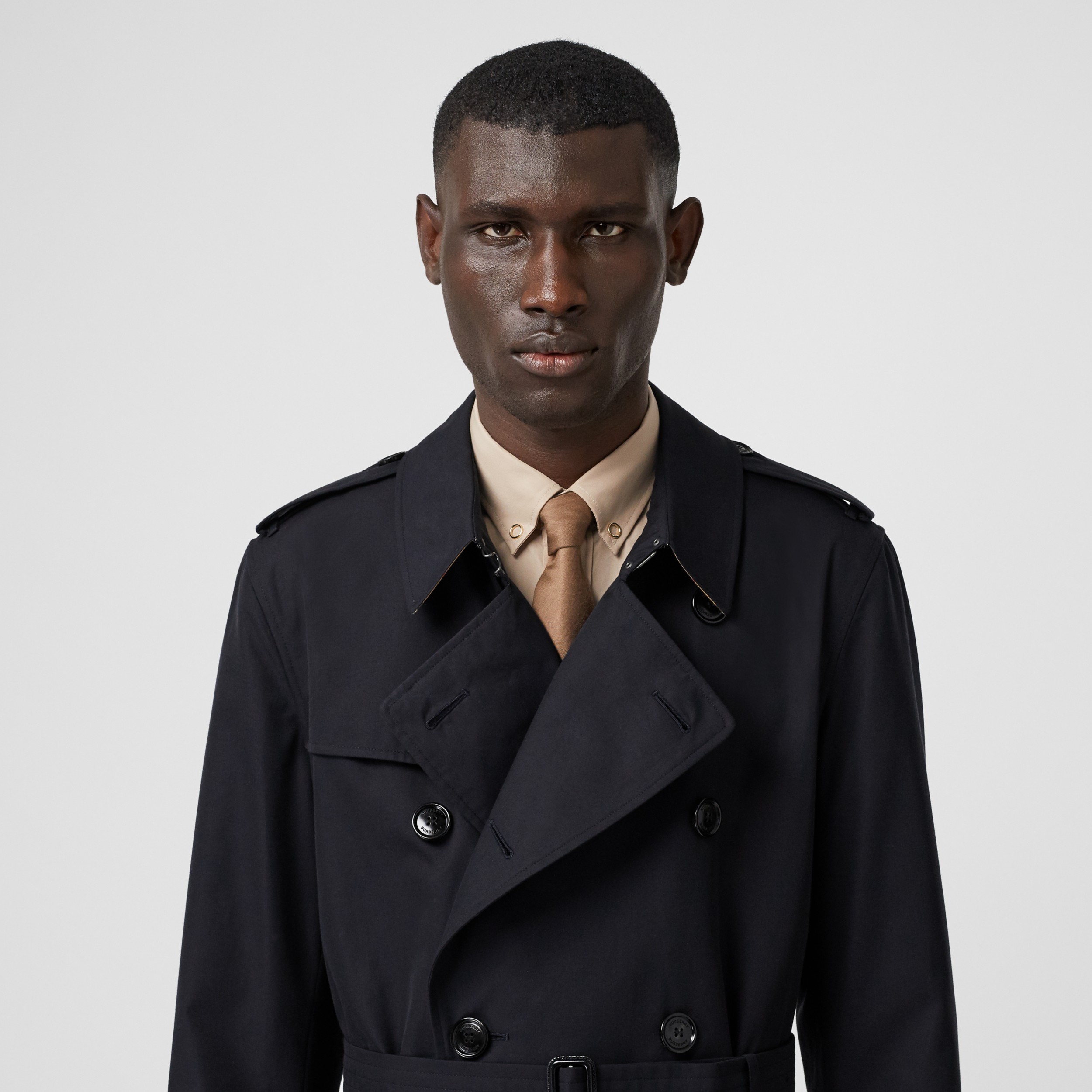 The Mid-length Kensington Coat in Midnight - Men | Official