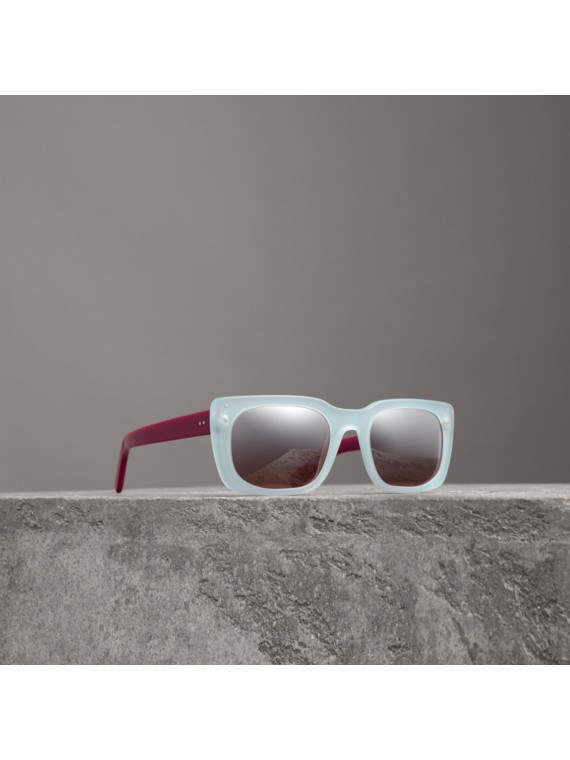 burberry sunglasses blue frame