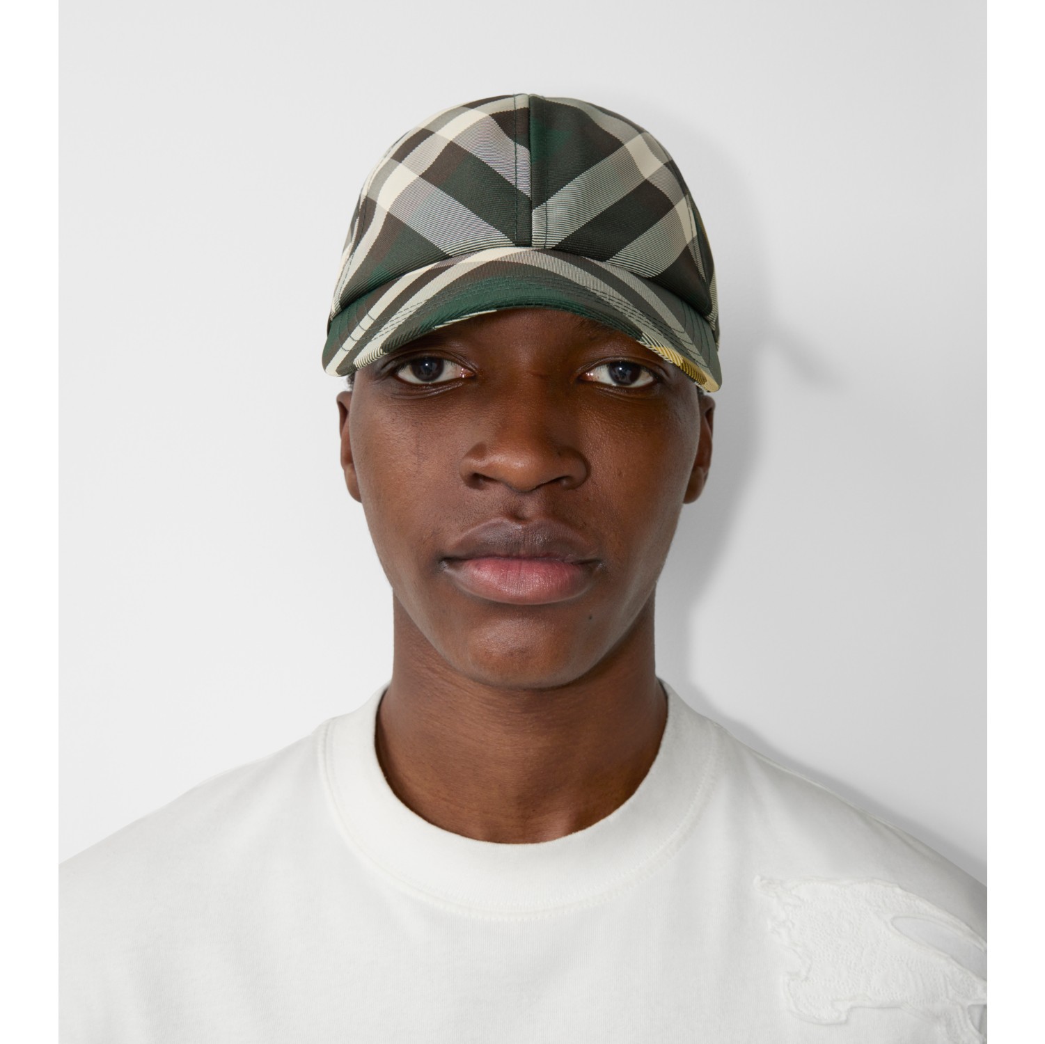 Check Baseball Cap in Ivy - Men | Burberry® Official